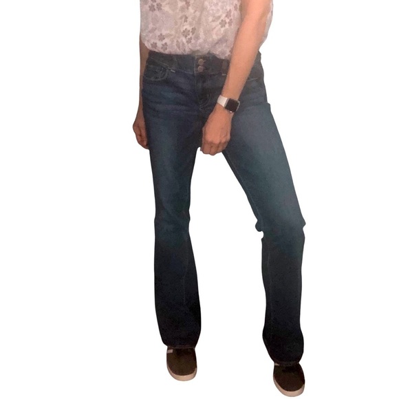 American Eagle Artist Low Rise Flare Jeans Sz 8 Medium Wash Y2K Casual Festival - Picture 1 of 8